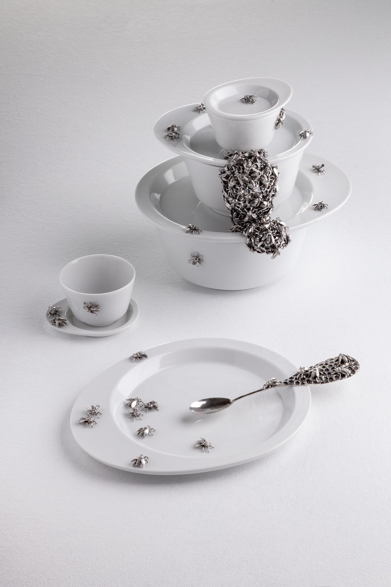La-table-conquise_Paola-Navone---Pestelli-Creazioni_Doppia-Firma-2026-©Laila-Pozzo--12.jpg
